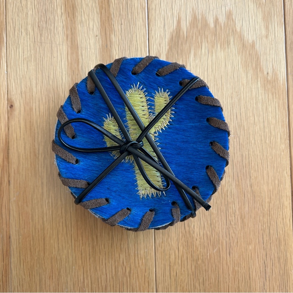NWT Dekoland Cactus Cowhide Leather Suede Blue Brown Whipstitch Coaster Set of 6